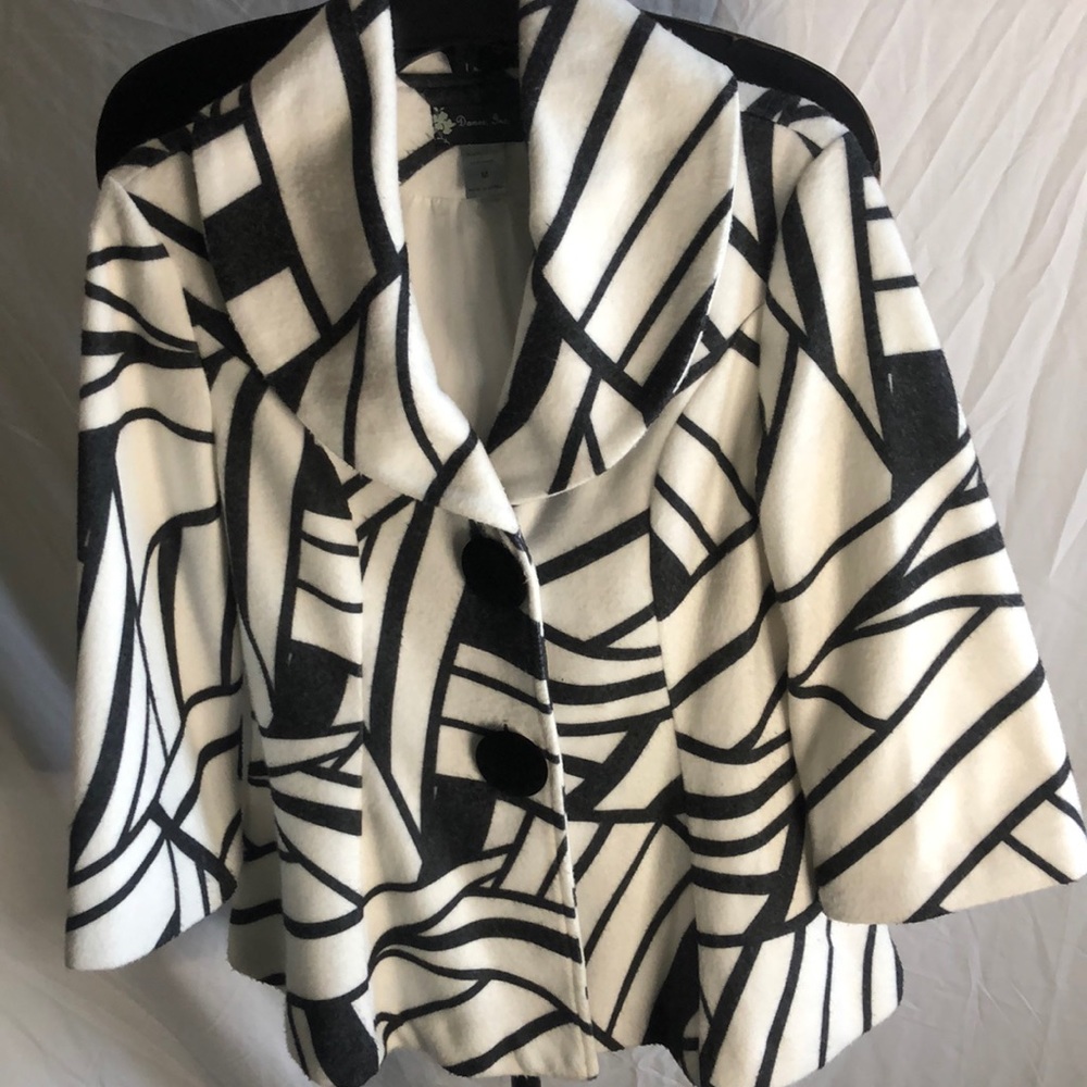 Damee, Inc Coat